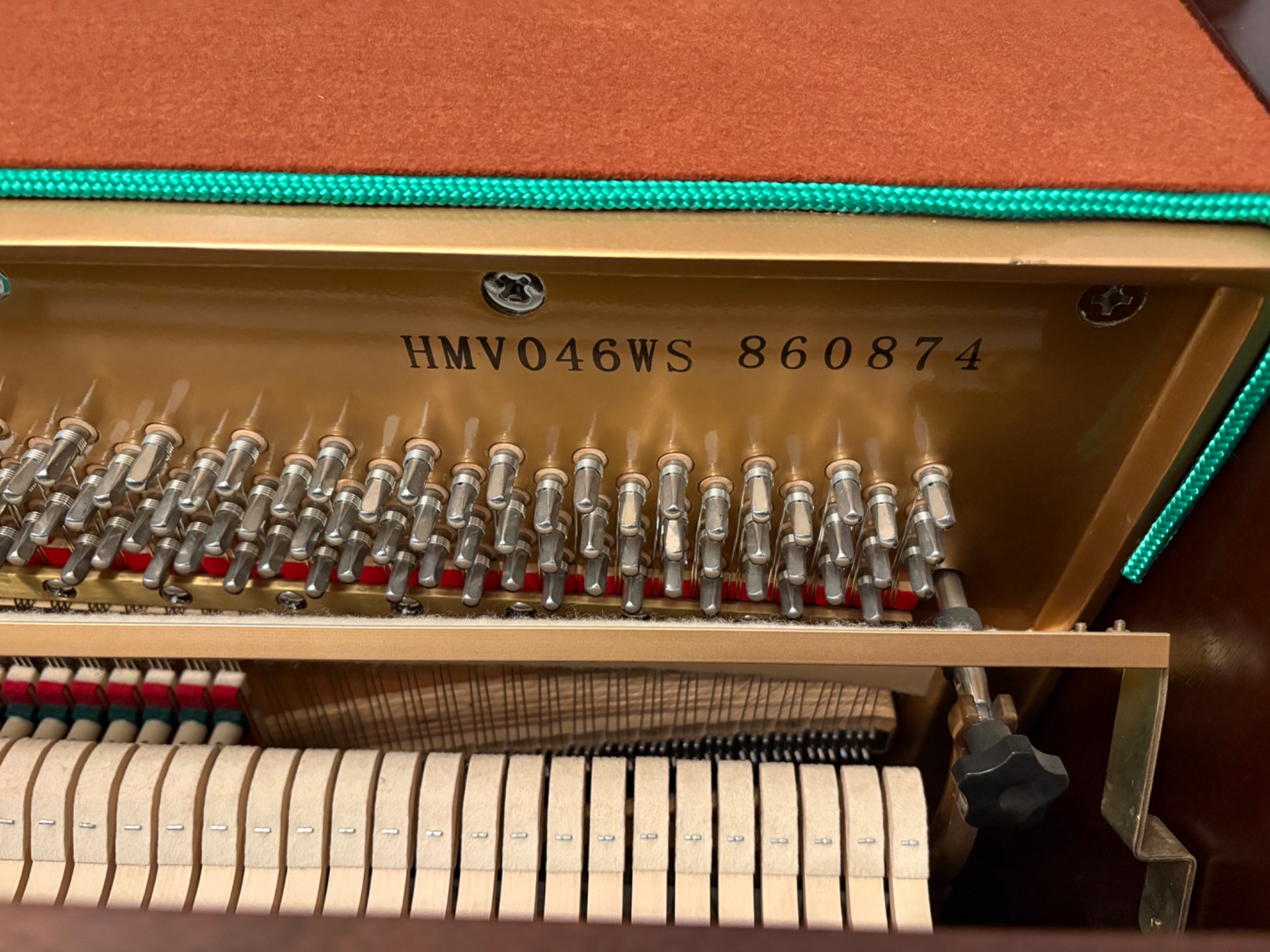 Henry Miller HMV47 – Gallery image – Roberts Pianos Houston