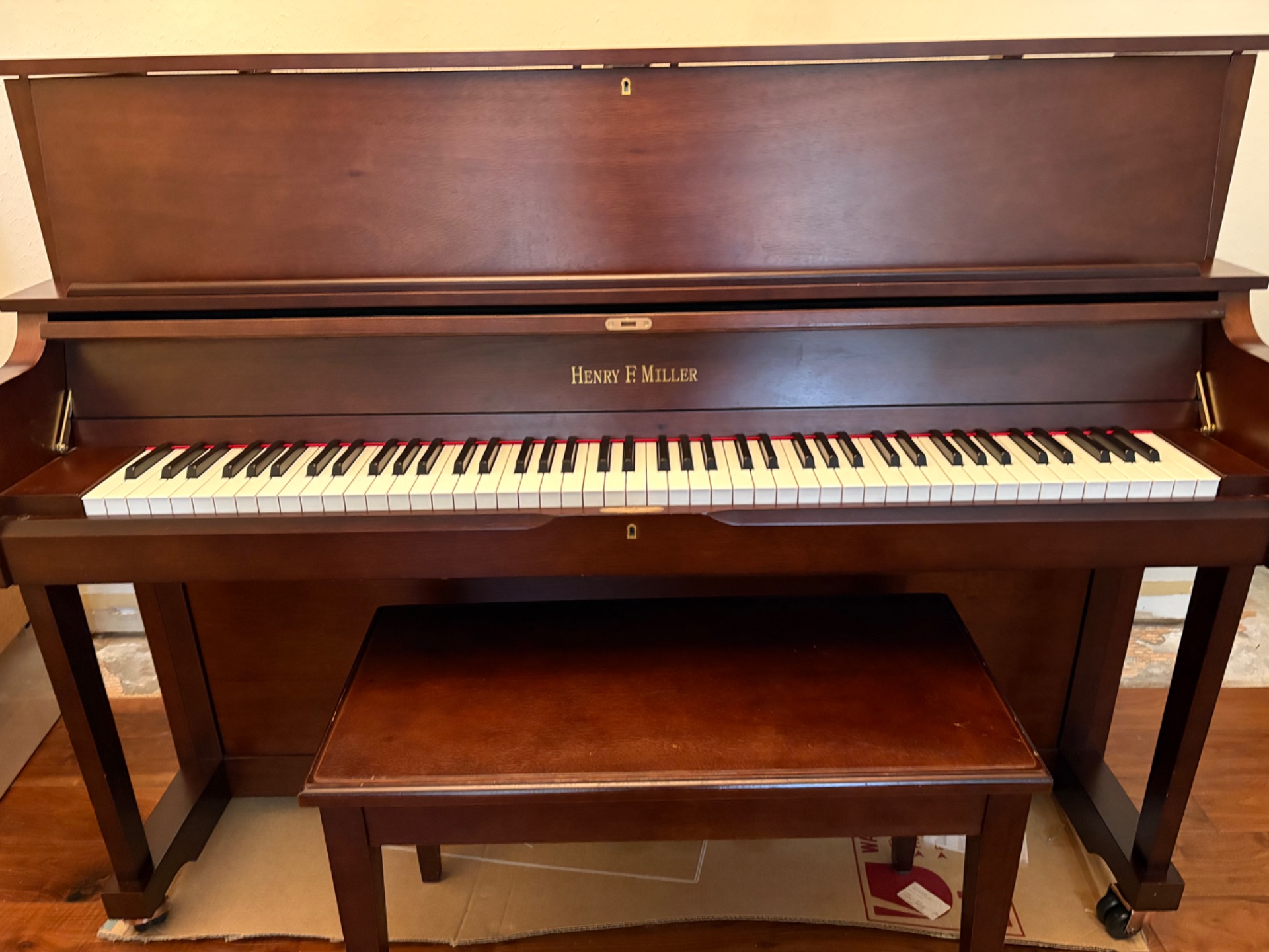 Henry Miller HMV47 – Gallery image – Roberts Pianos Houston