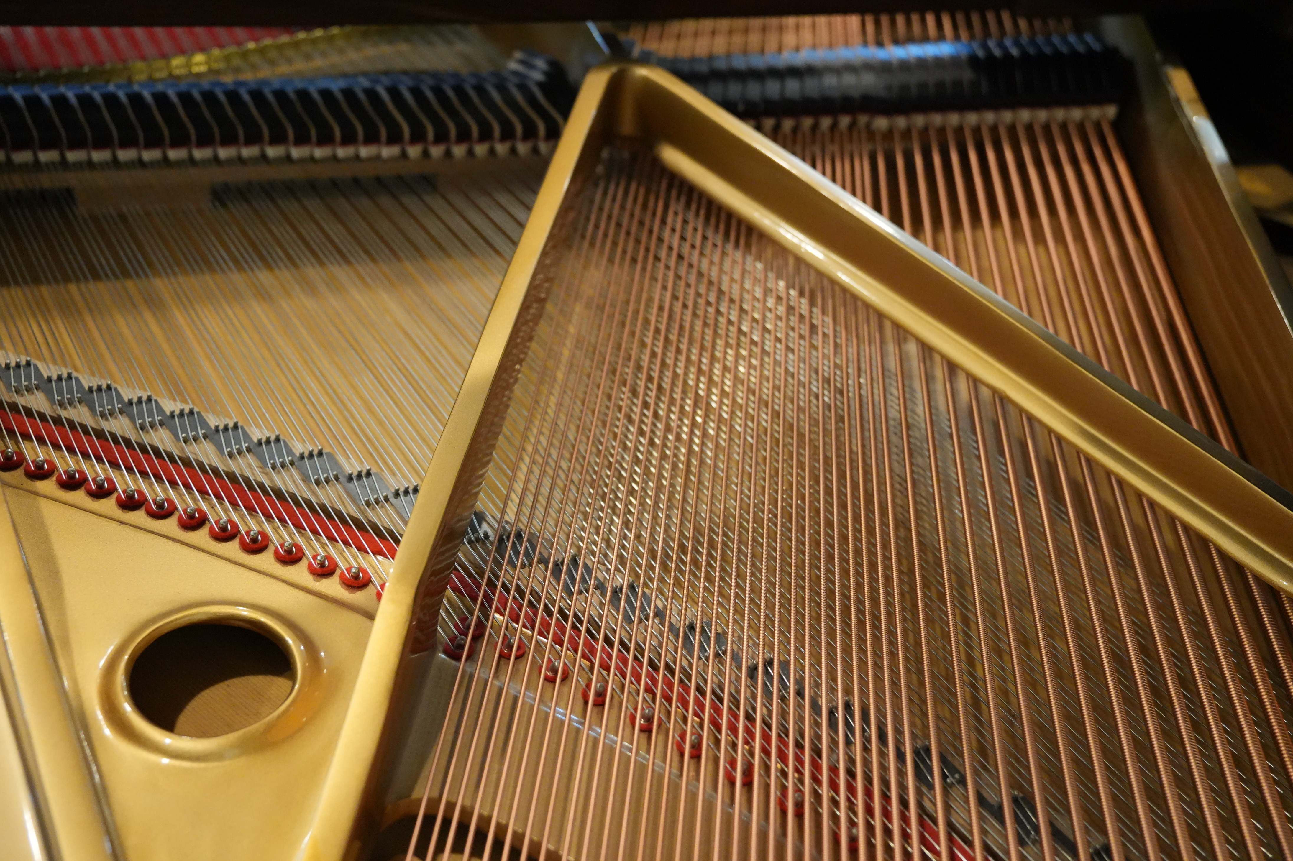 Pearl River GP142 Grand Piano in Mahogany – Gallery image – Roberts Pianos Houston