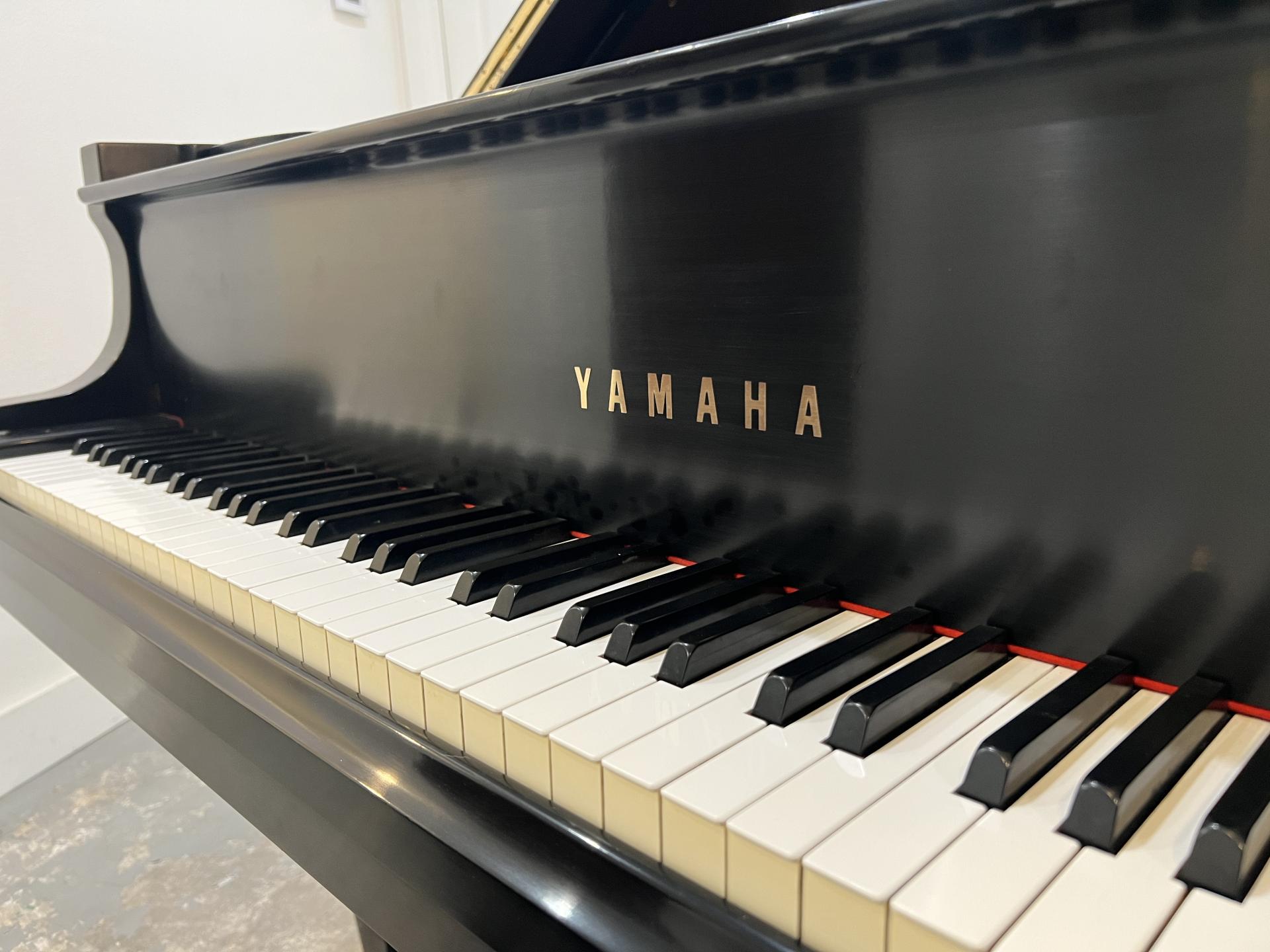 Yamaha C3
