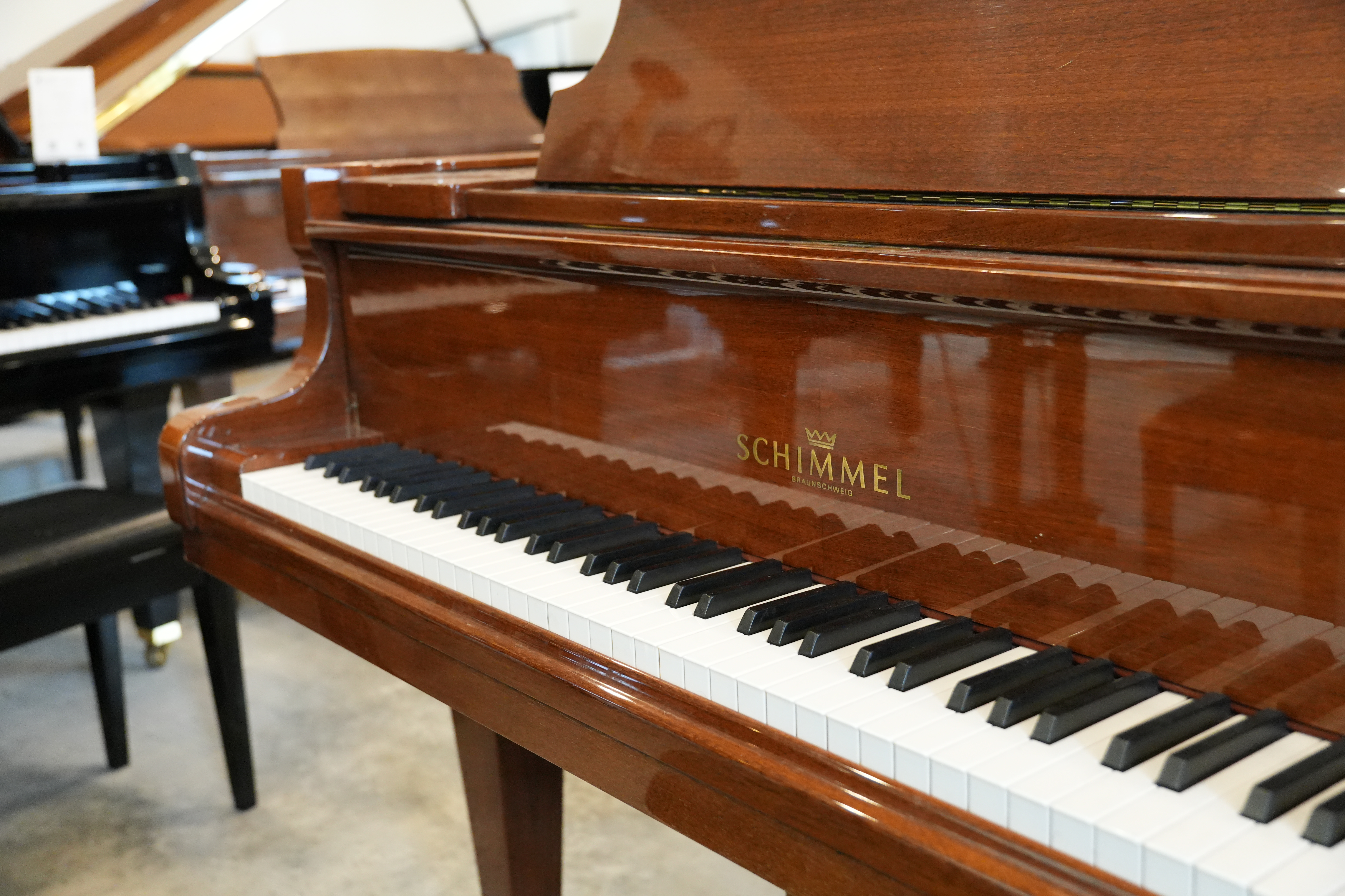 Schimmel 175 Grand Piano – Gallery image – Roberts Pianos Houston