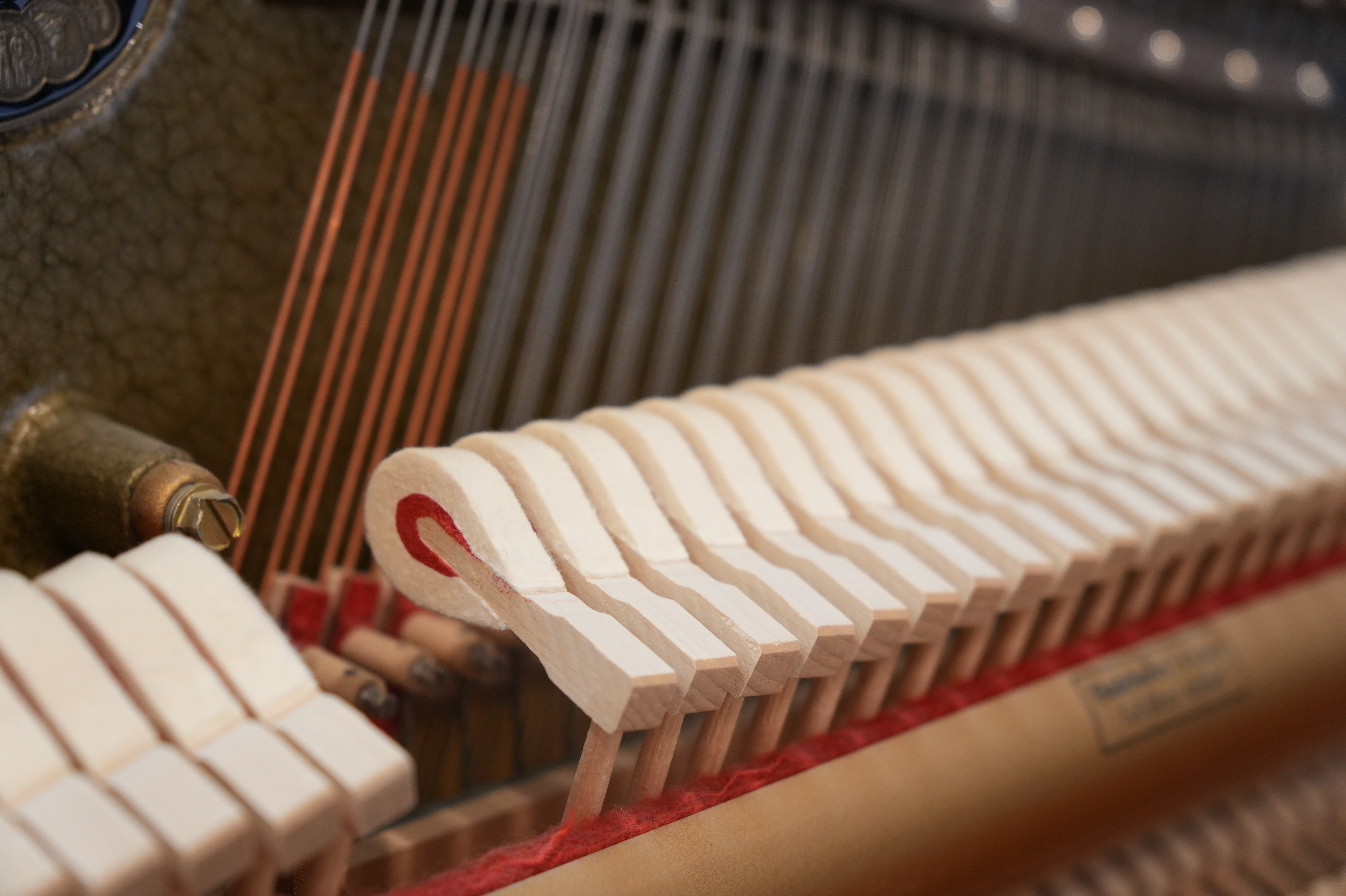 Baldwin 6650AK in Walnut – Gallery image – Roberts Pianos Houston