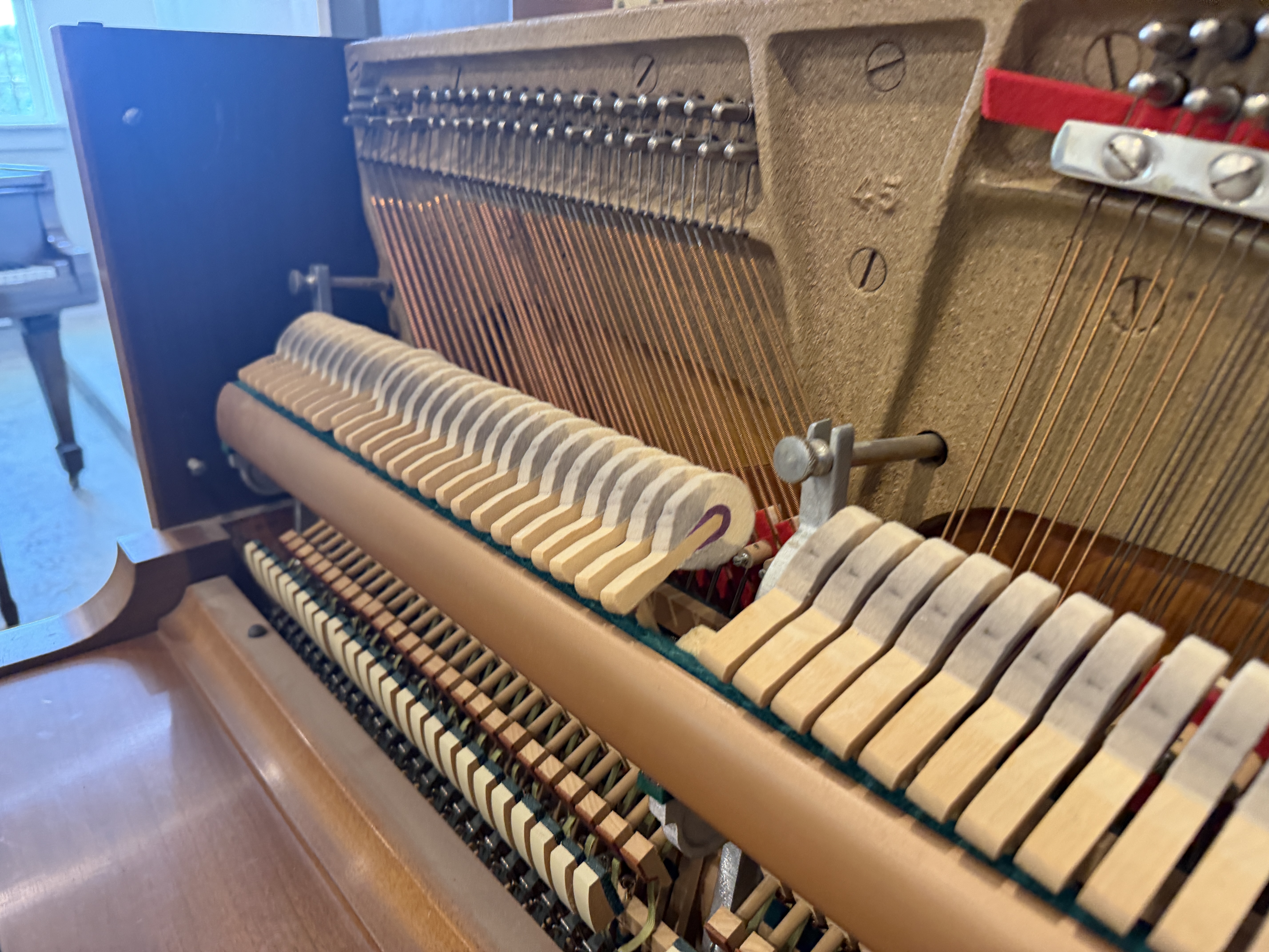 Steinway & Sons 45 in Mahogany – Gallery image – Roberts Pianos Houston