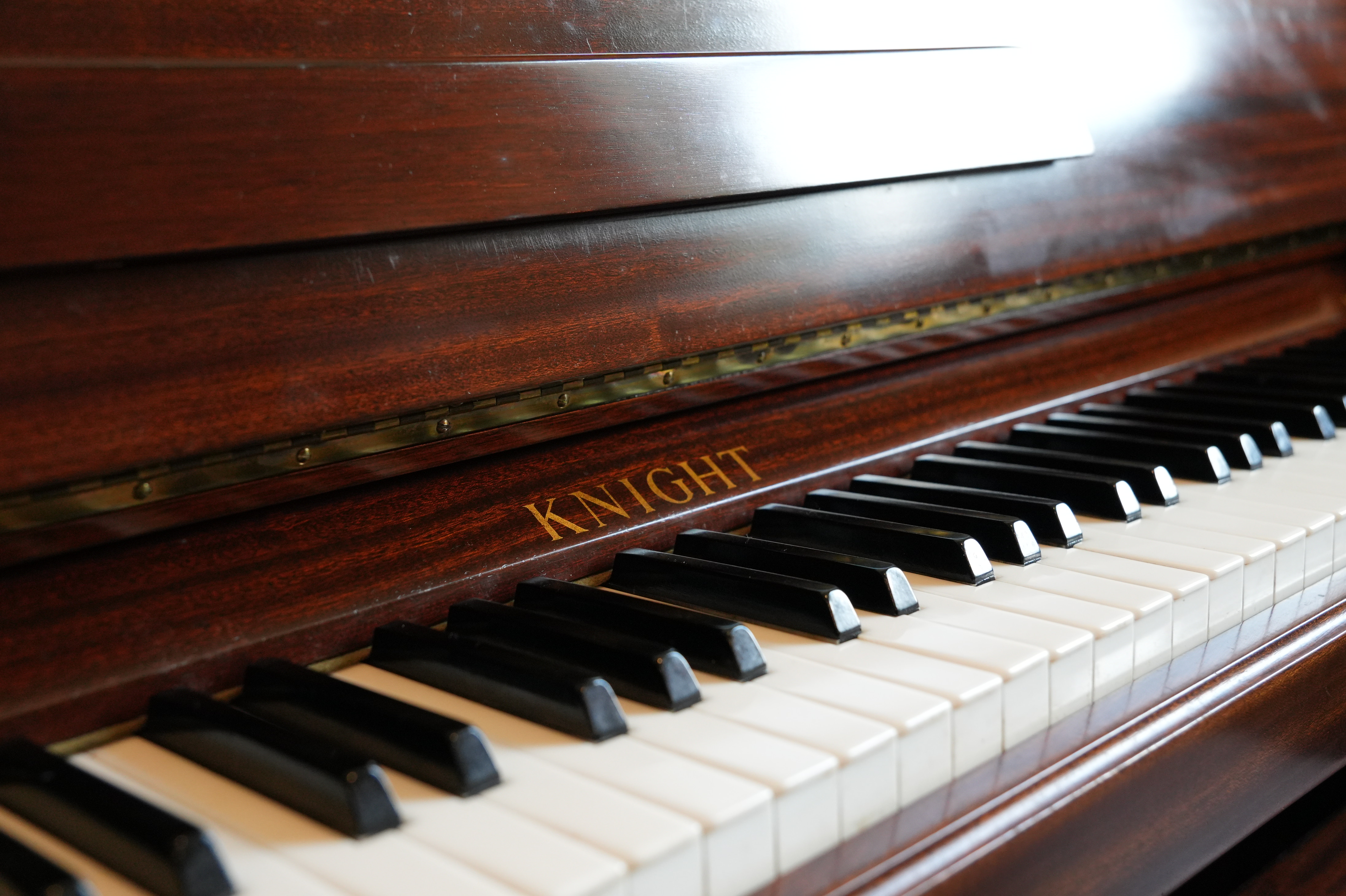 Knight K16 Upright Piano – Gallery image – Roberts Pianos Houston