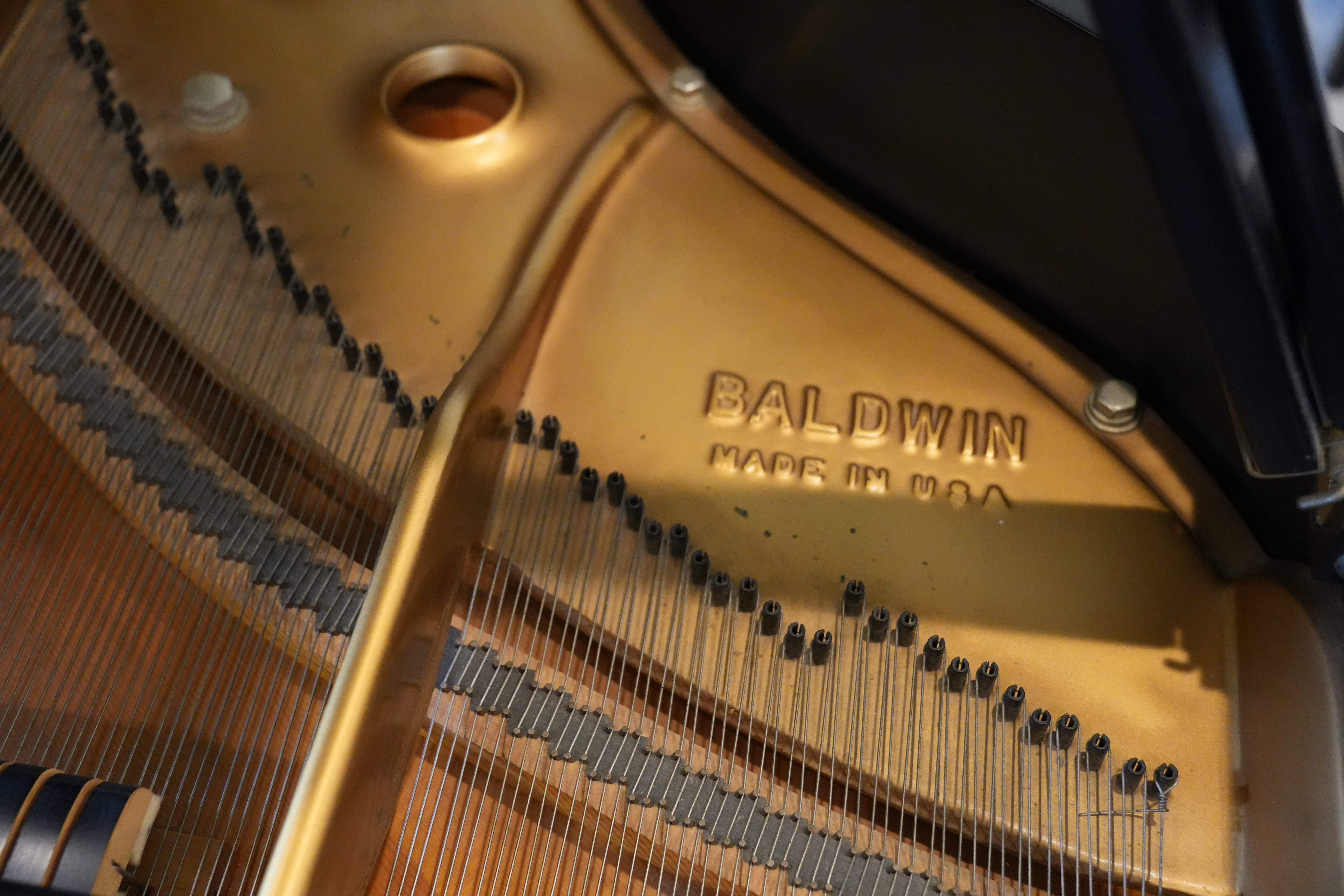 Baldwin Model M grand Piano in Ebony – Gallery image – Roberts Pianos Houston