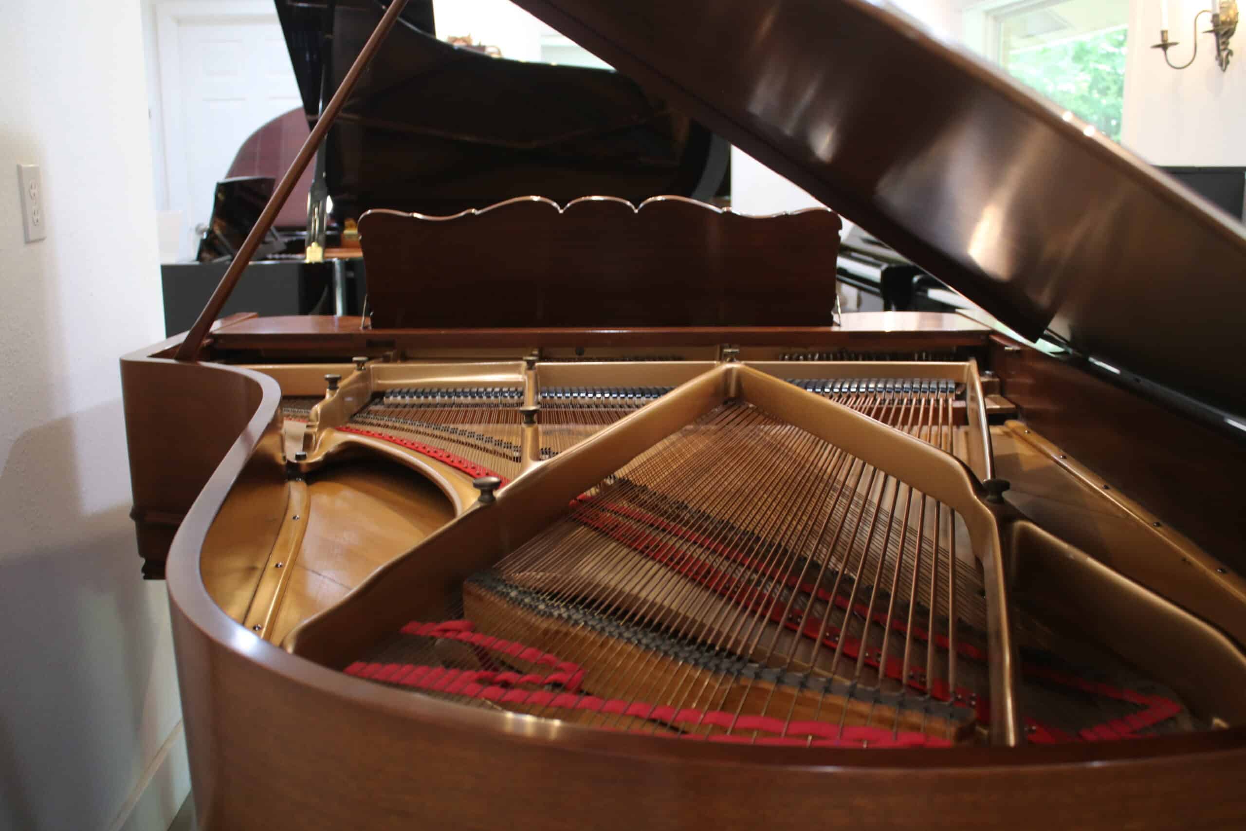 Chickering Grand Piano in Mahogany – Gallery image – Roberts Pianos Houston