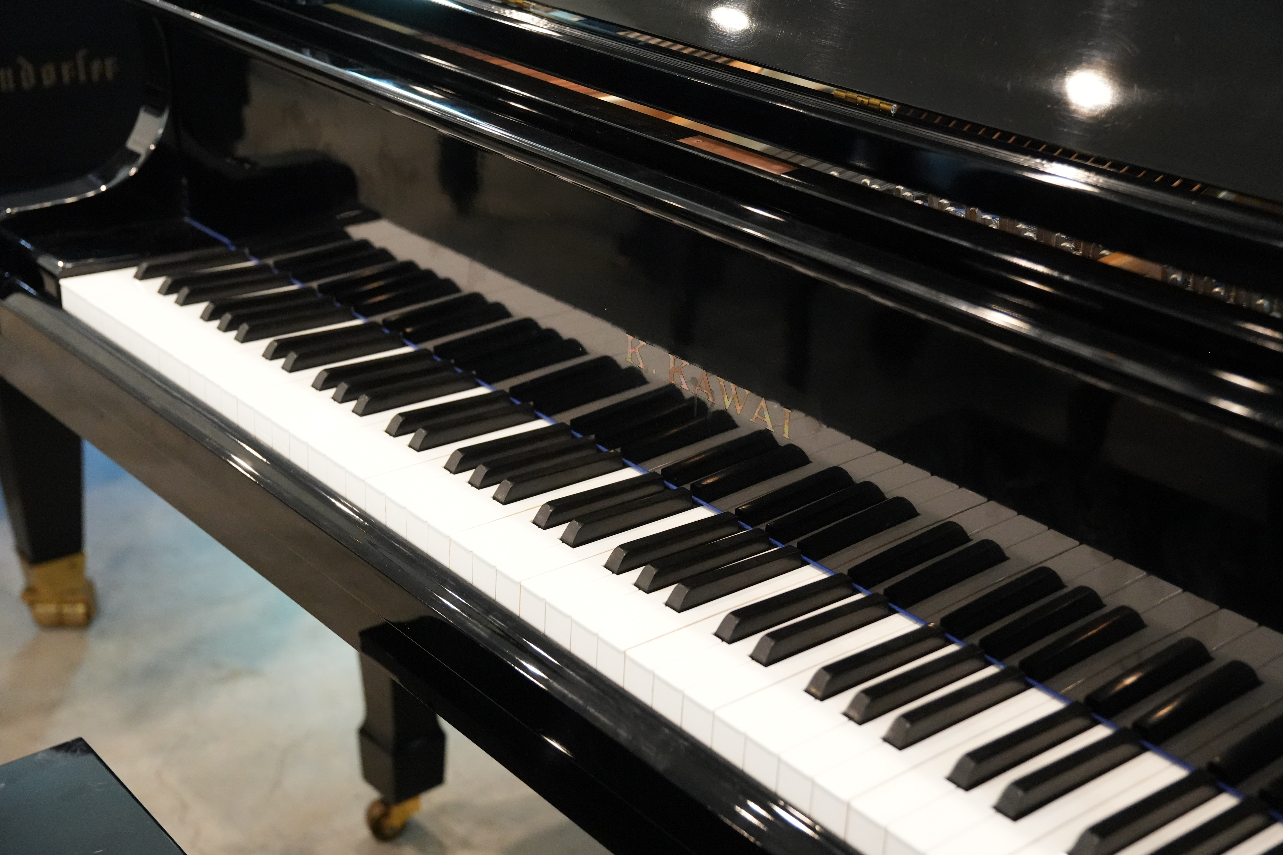 Kawai KG-2C