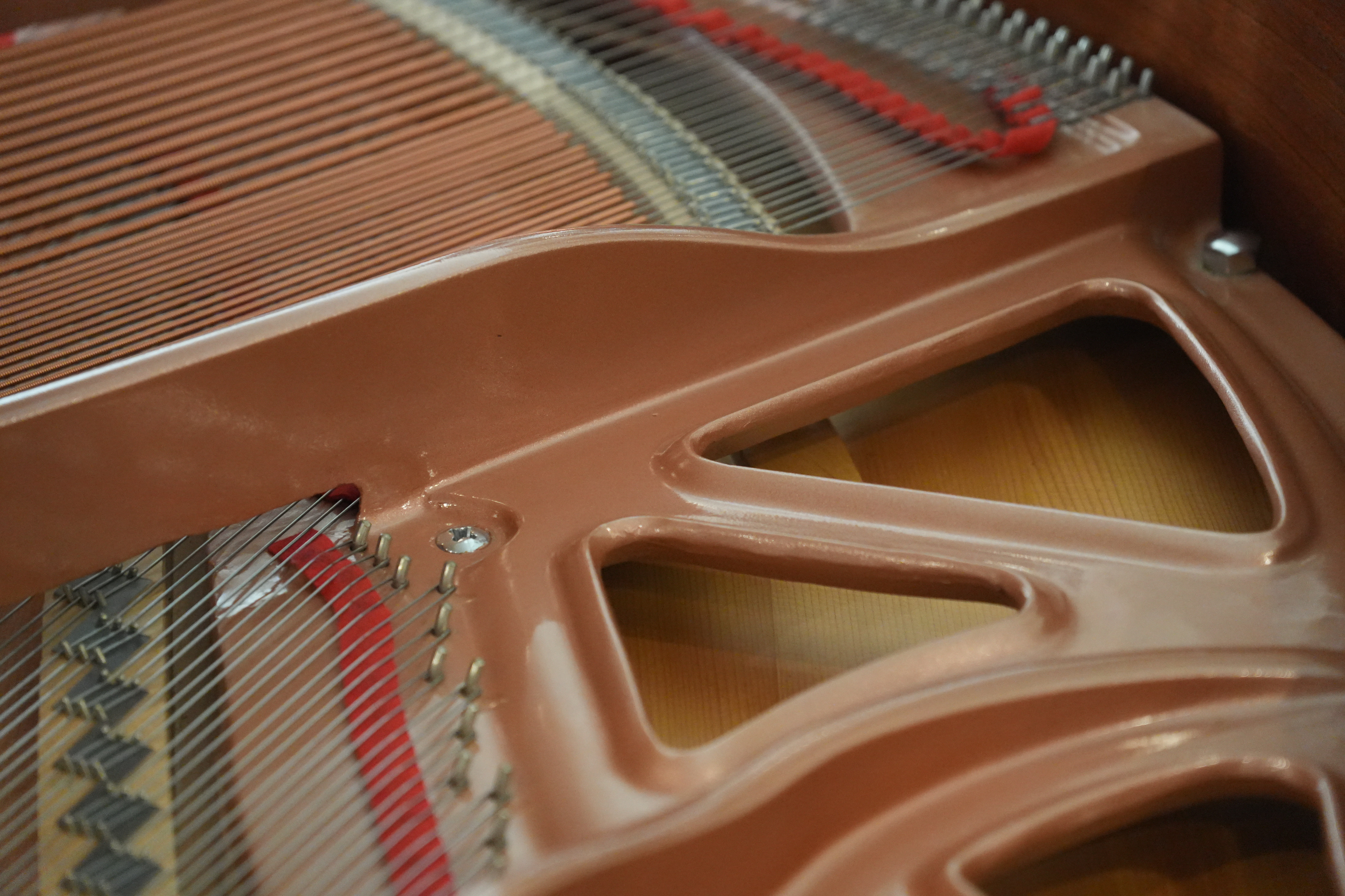 Young Chang Y150 Grand Piano in White – Gallery image – Roberts Pianos Houston