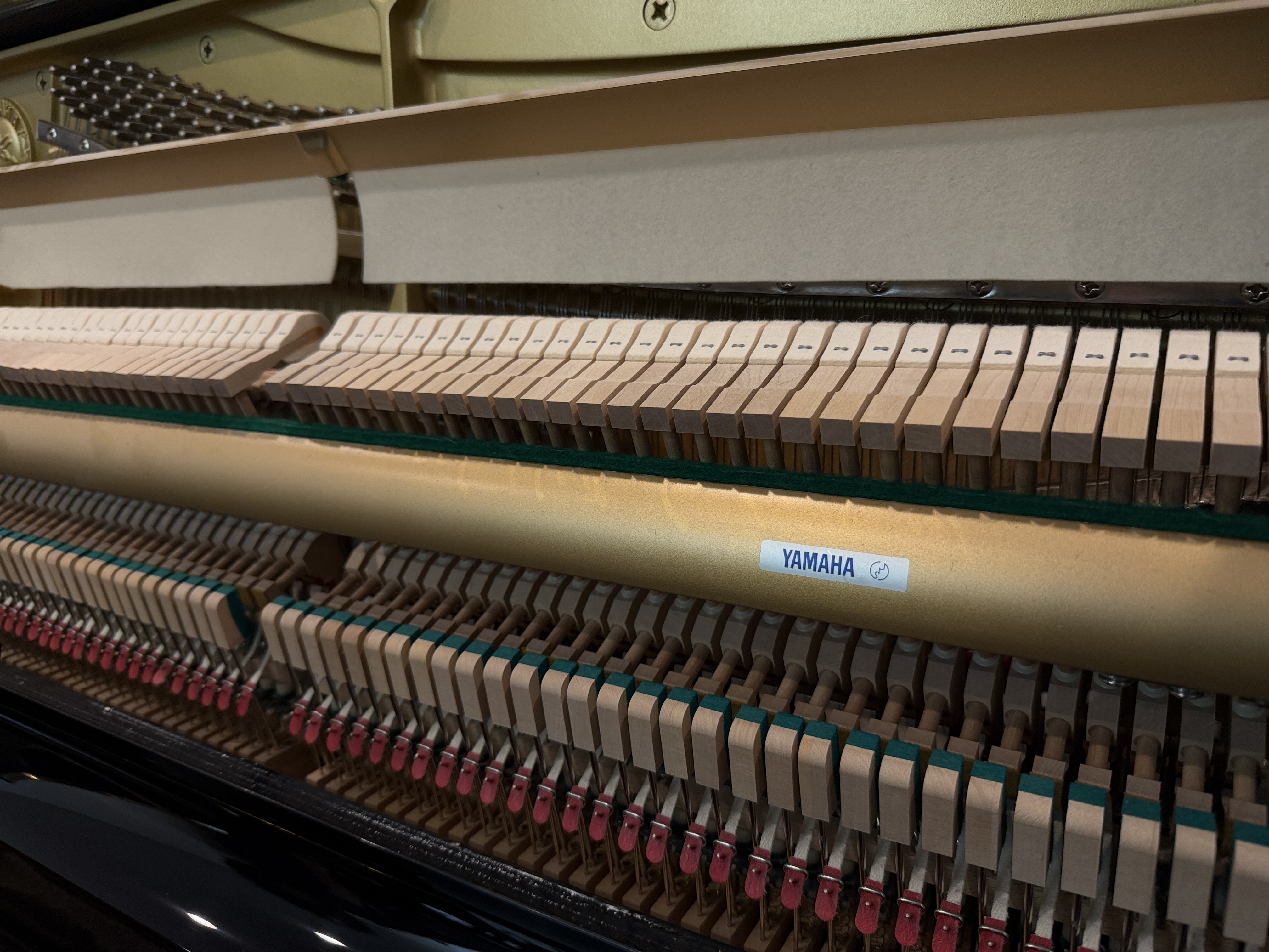 Yamaha U1 Upright Piano in Black Polyester – Gallery image – Roberts Pianos Houston