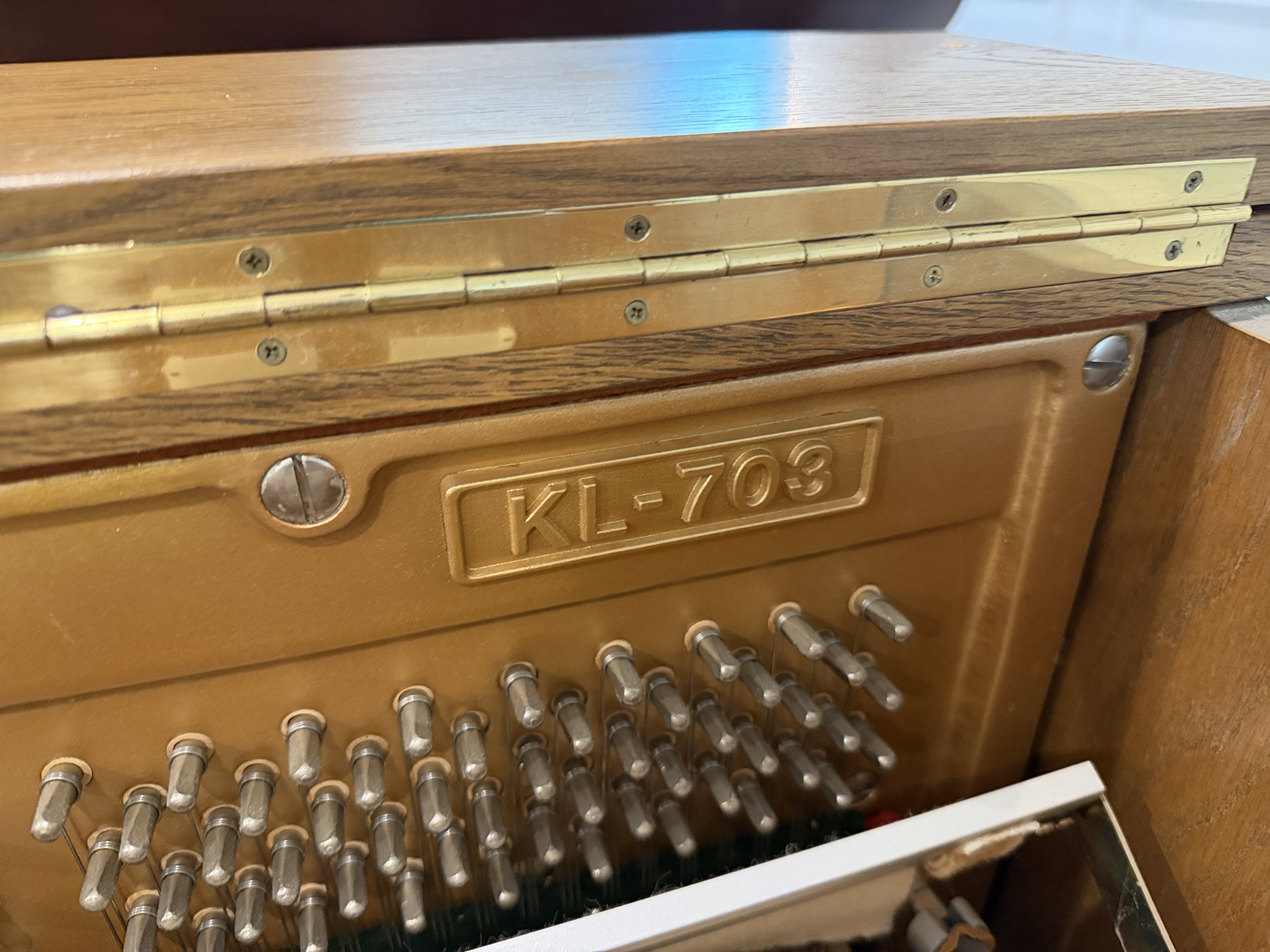 Kawai KL703 upright Piano – Gallery image – Roberts Pianos Houston