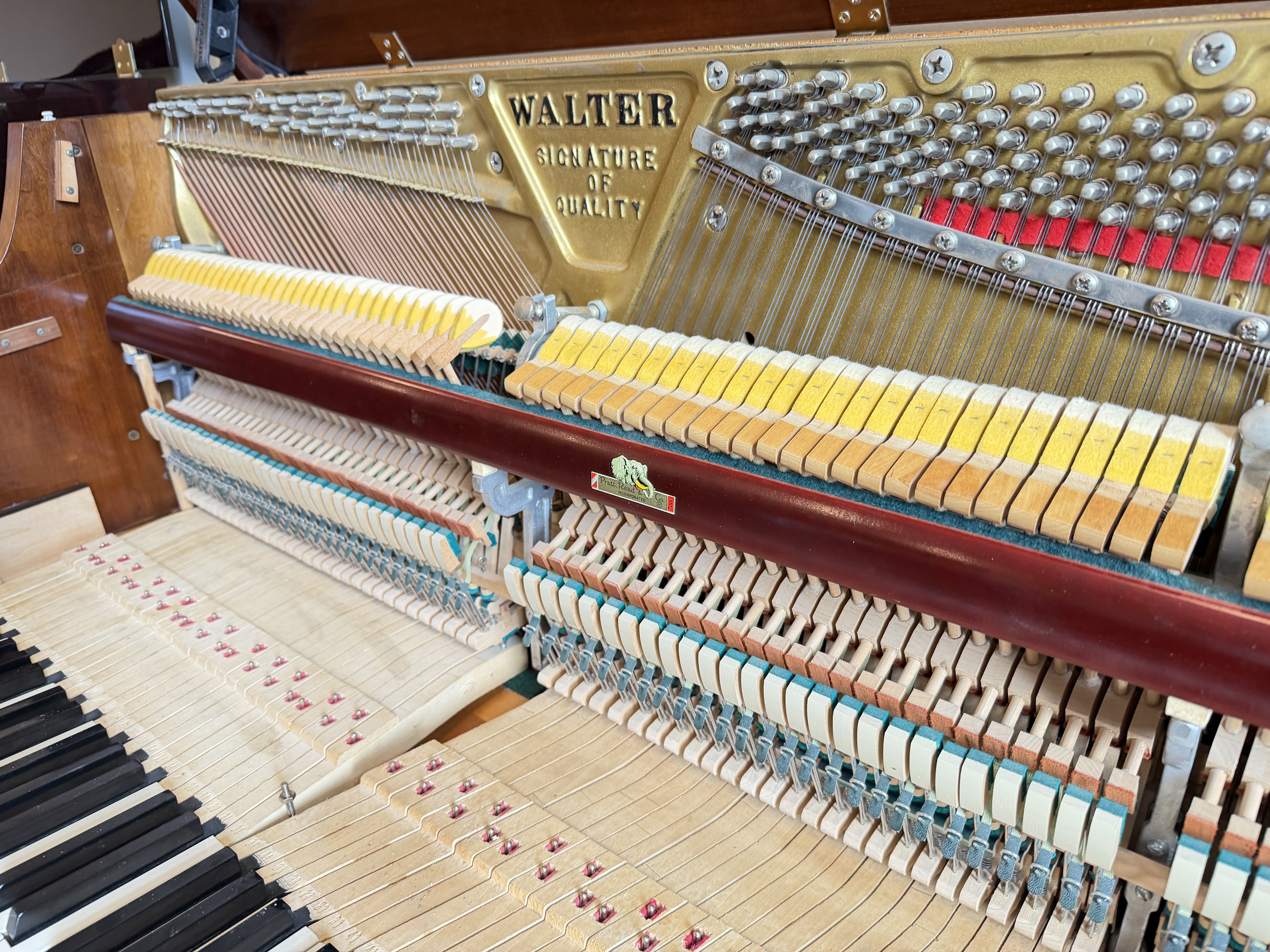 Charles Walter Console Piano in Mahogany – Gallery image – Roberts Pianos Houston