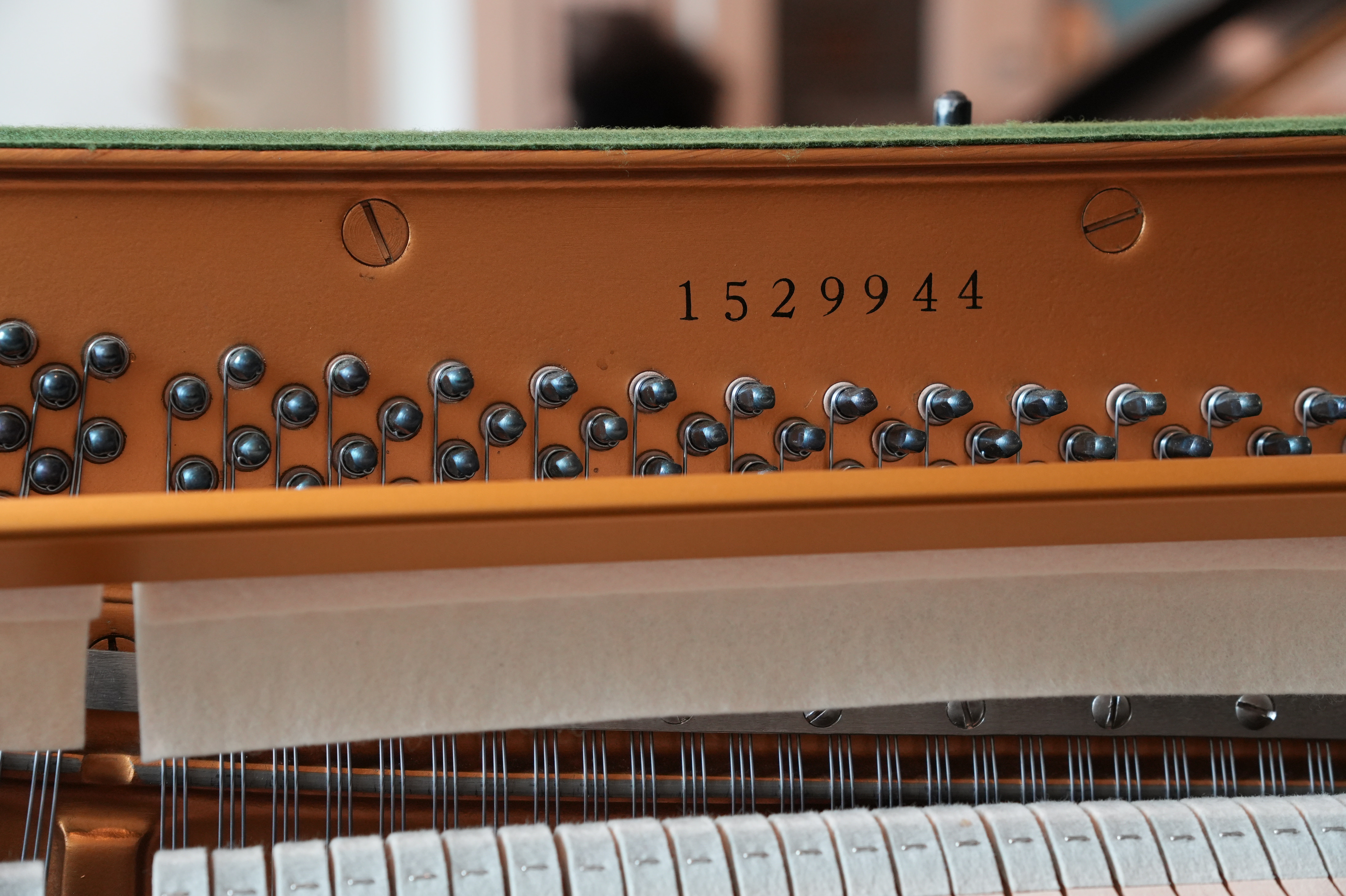 Yamaha in Ebony – Gallery image – Roberts Pianos Houston