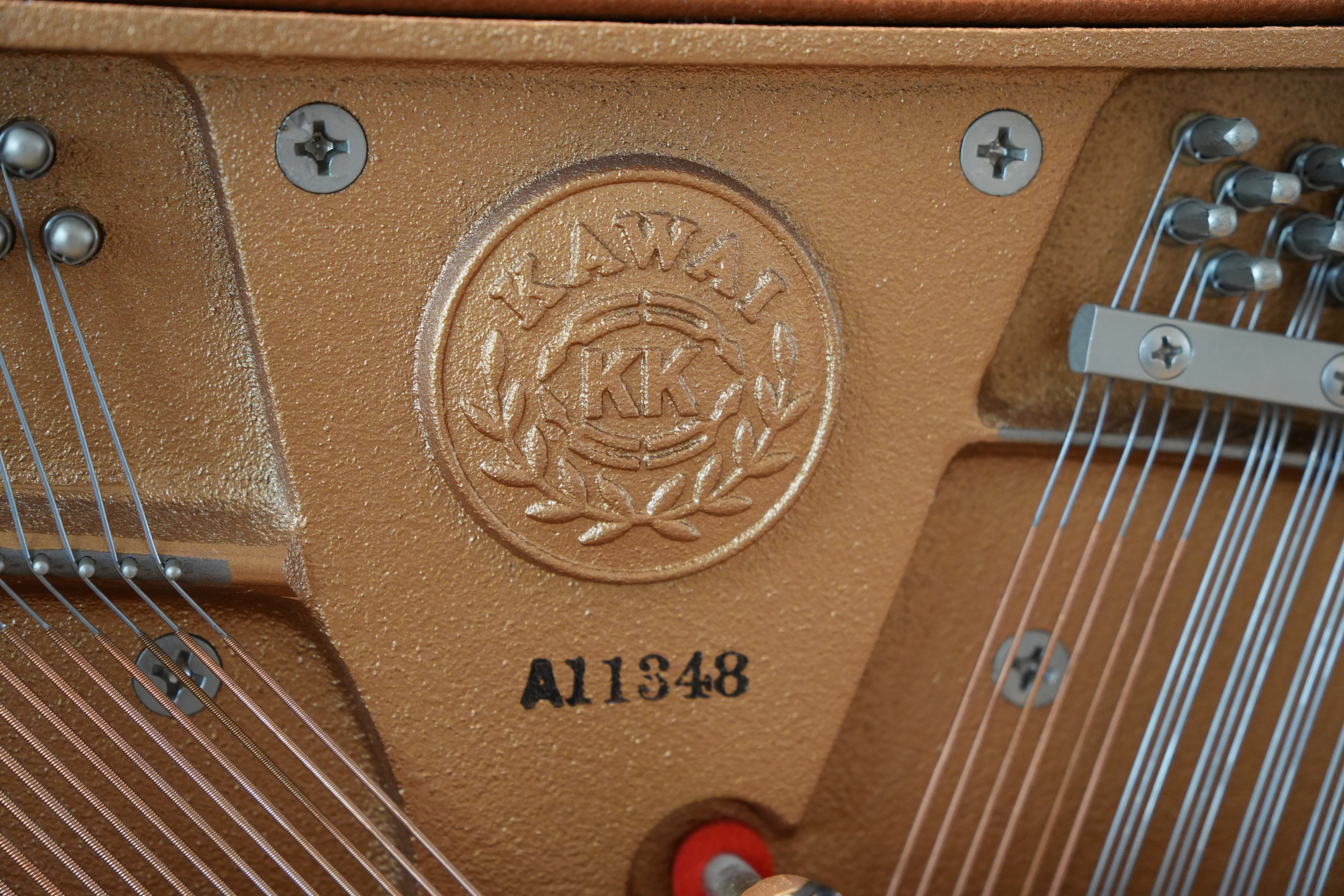 Kawai UST-8A Upright Piano in Light wood / teak-look – Gallery image – Roberts Pianos Houston