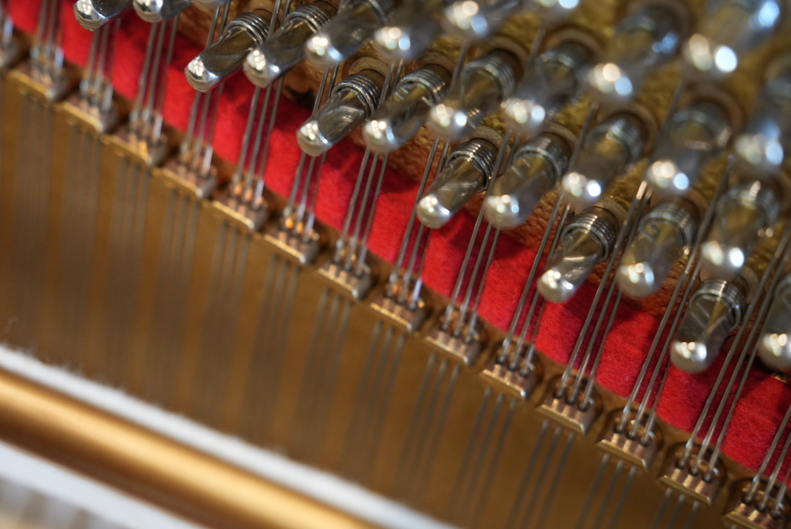 Wilhelm Steinberg P-125 Upright Piano – Gallery image – Roberts Pianos Houston