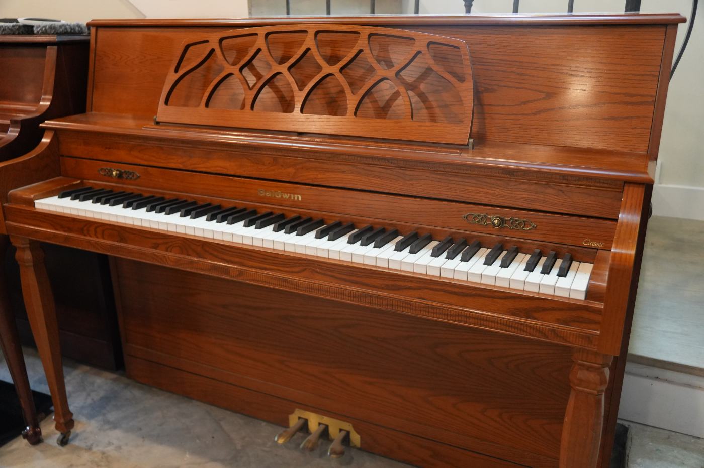 Baldwin 6650AK in Walnut – Featured image – Roberts Pianos Houston