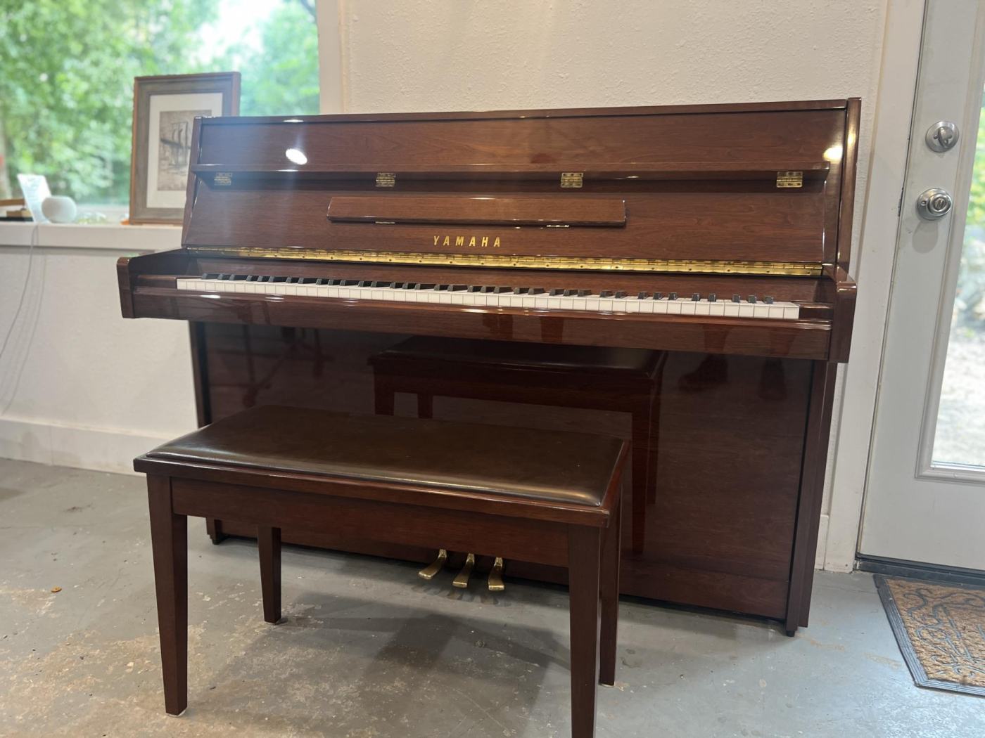Yamaha M1 Upright Piano in Mahogany – Featured image – Roberts Pianos Houston