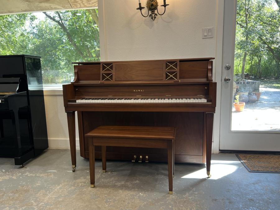 Kawai 701 Upright Piano – Featured image – Roberts Pianos Houston