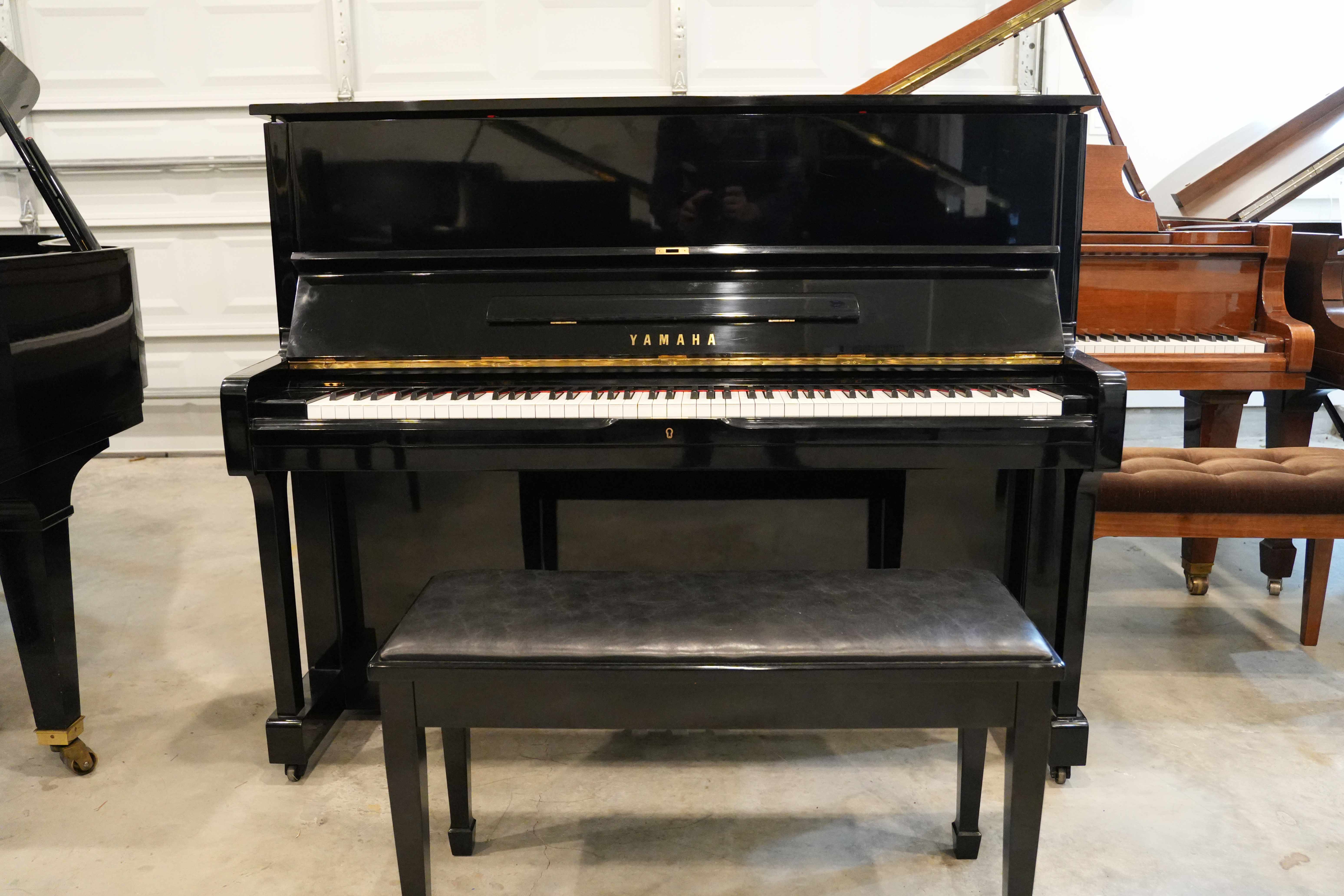 Yamaha U1 Upright Piano in Black – Featured instrument – Roberts Pianos Houston