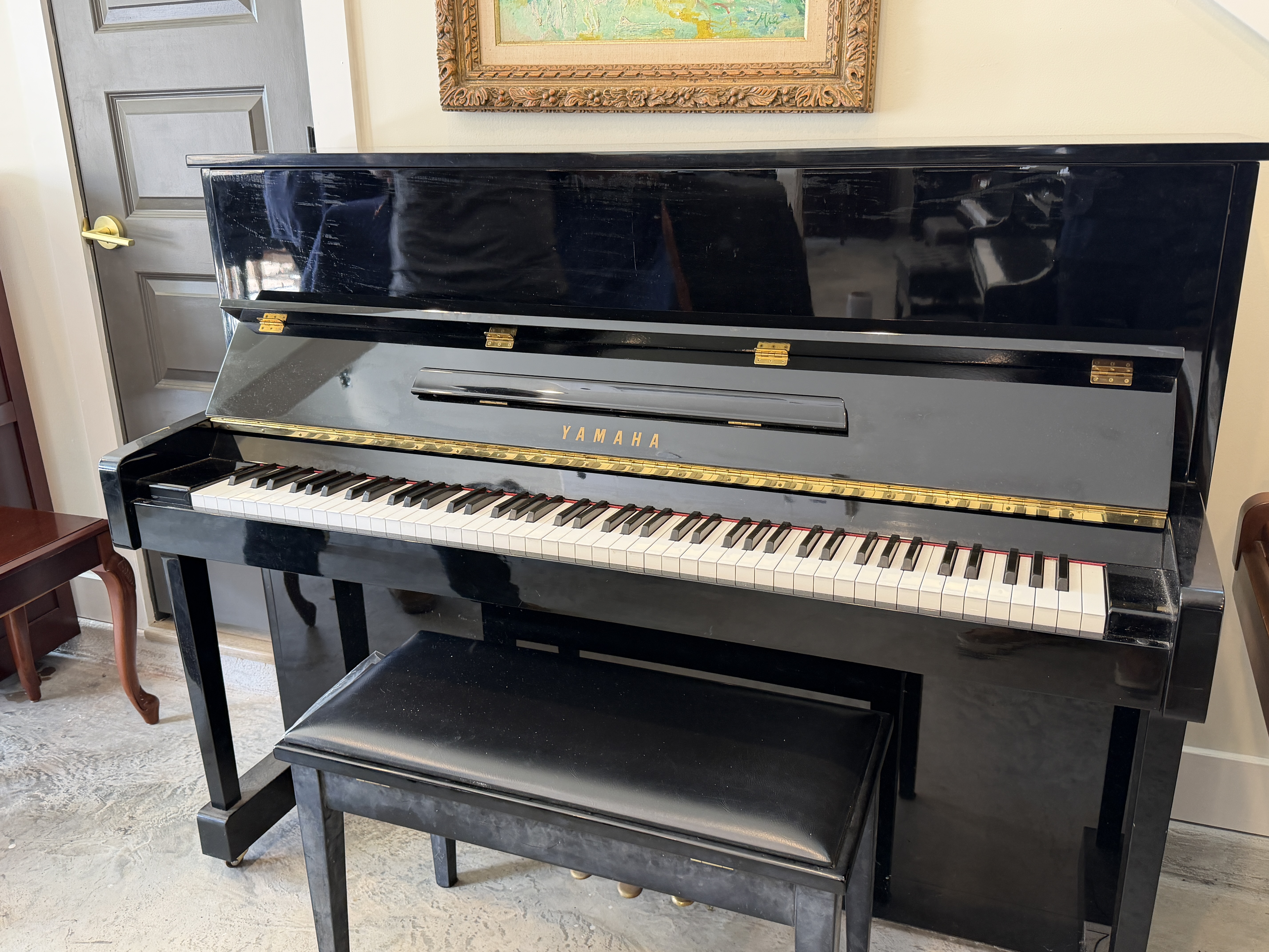 Yamaha T121 upright Piano – Featured instrument – Roberts Pianos Houston