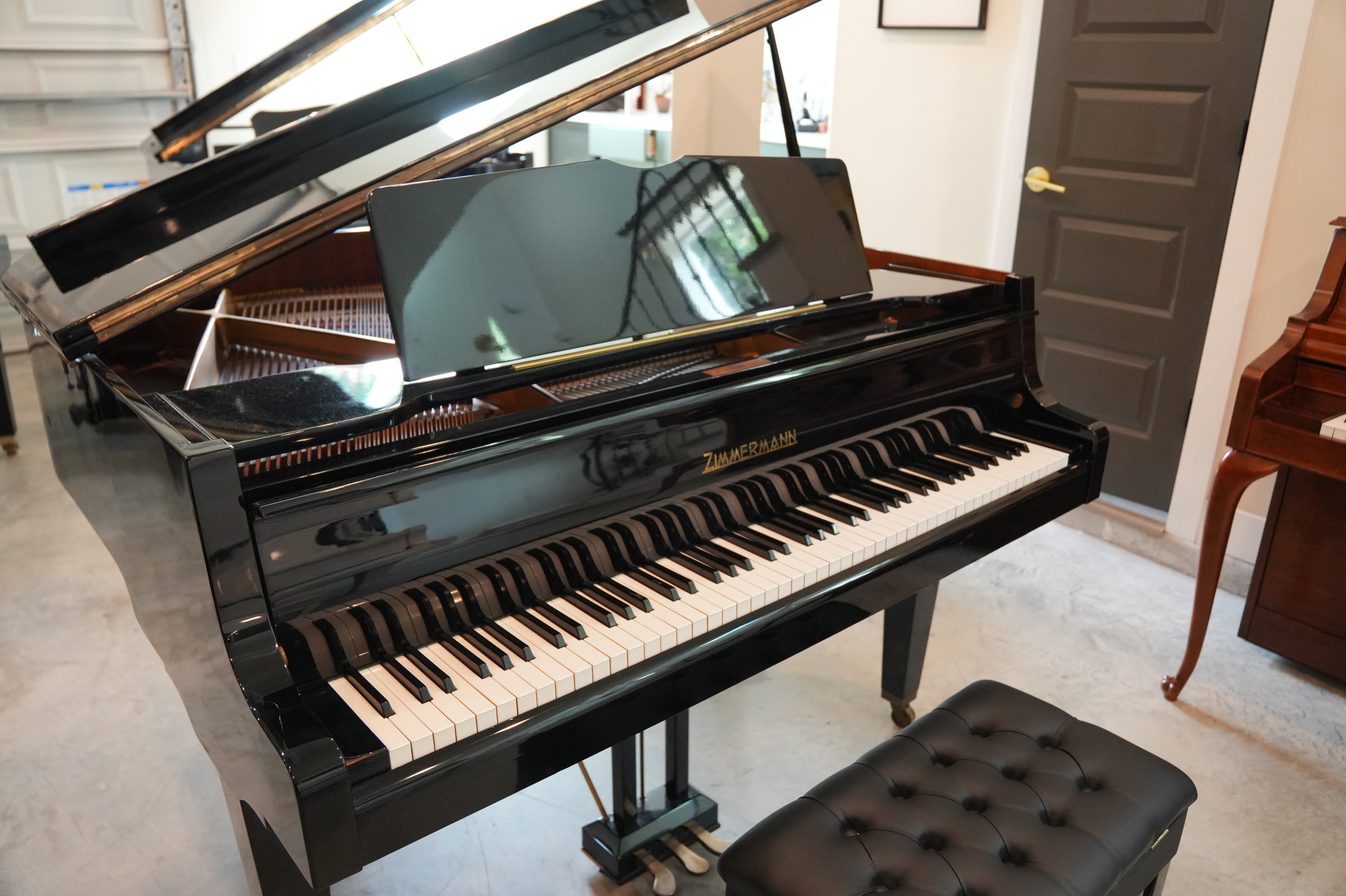 Zimmermann Grand Piano in Ebony – Similar instrument – Roberts Pianos Houston