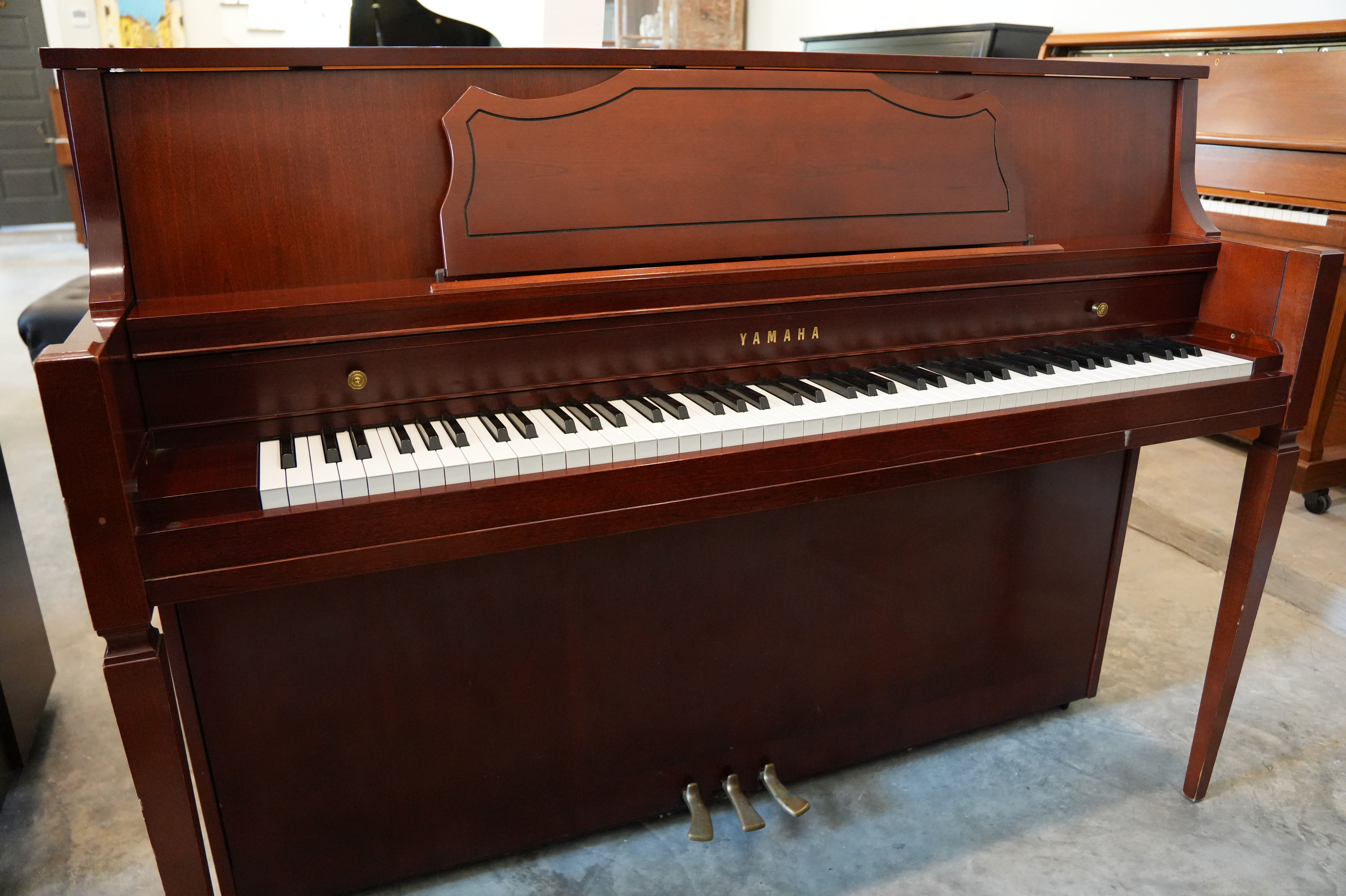 Yamaha M450 in Cherry – Featured instrument – Roberts Pianos Houston