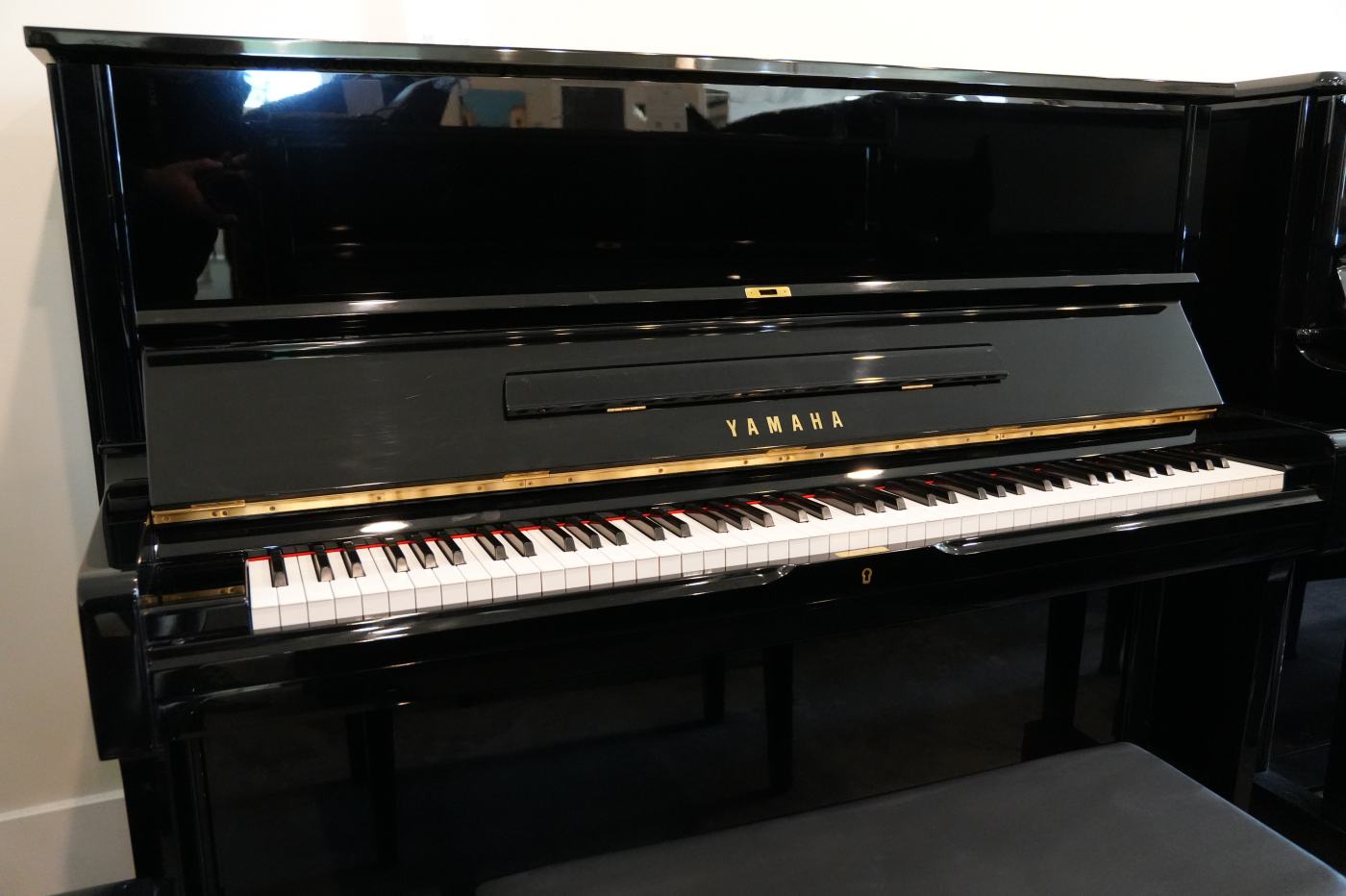 Yamaha U1 Upright Piano in Black Polyester – Featured image – Roberts Pianos Houston