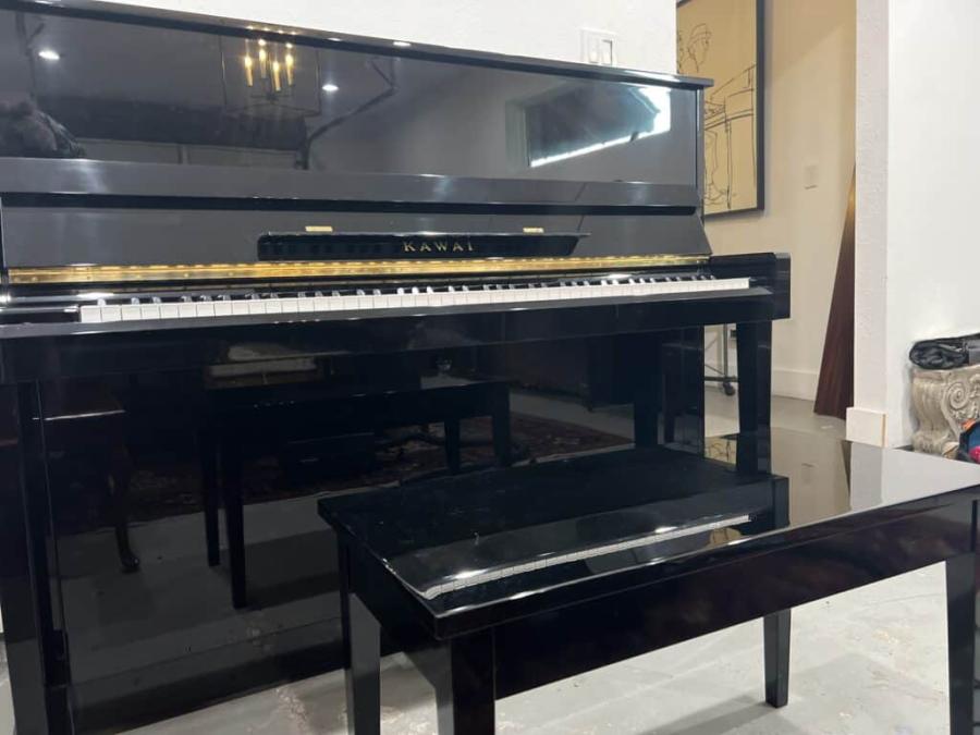 Kawai CX-21 Upright Piano in Black Polyester – Featured image – Roberts Pianos Houston