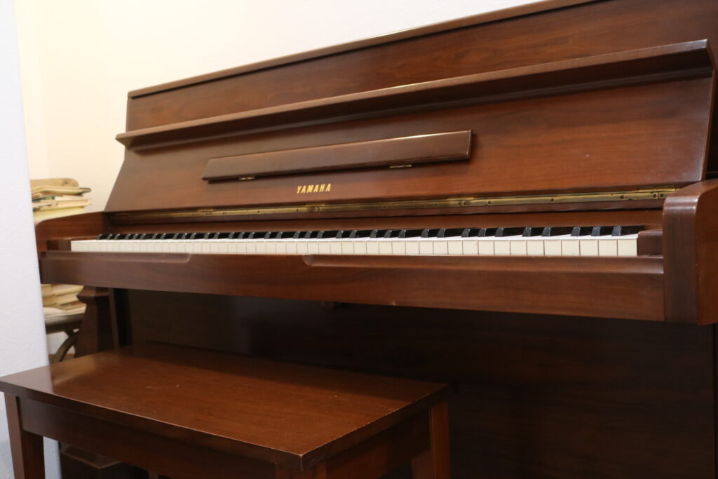 Yamaha M1 upright piano for sale