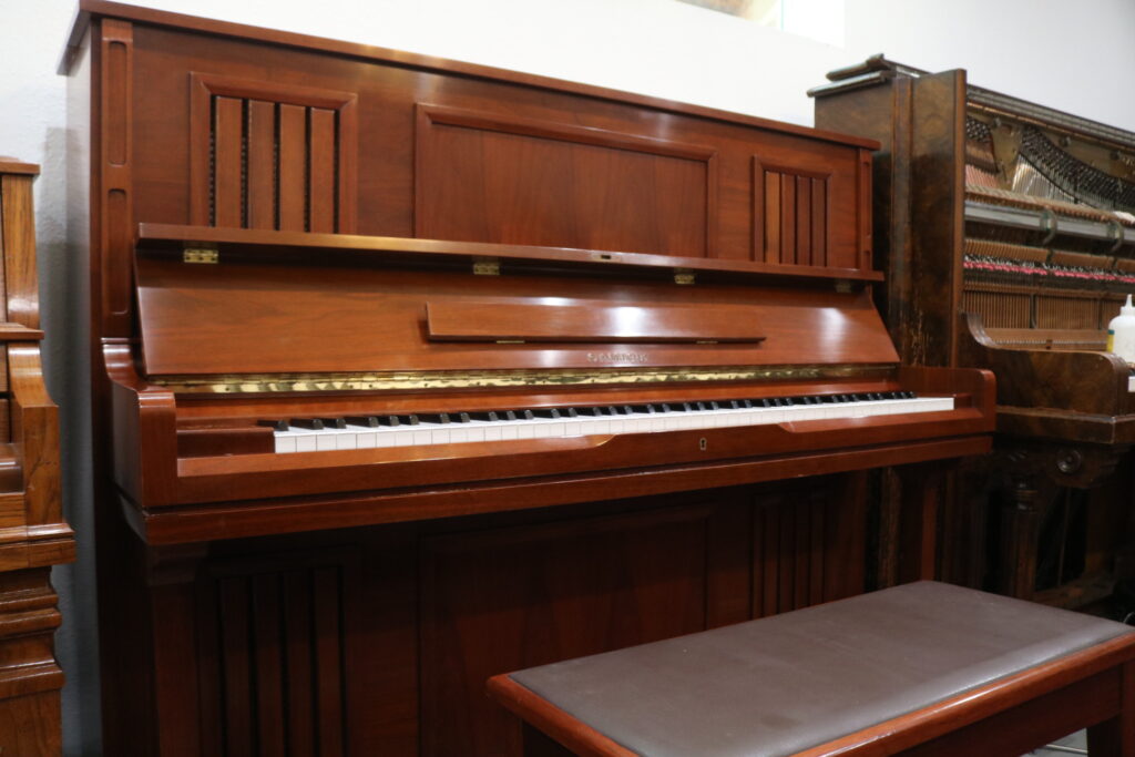 Samick upright piano