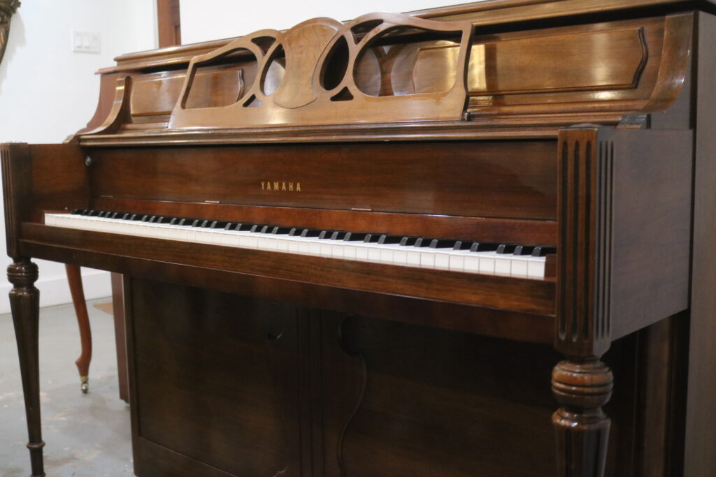Yamaha upright pianos for sale