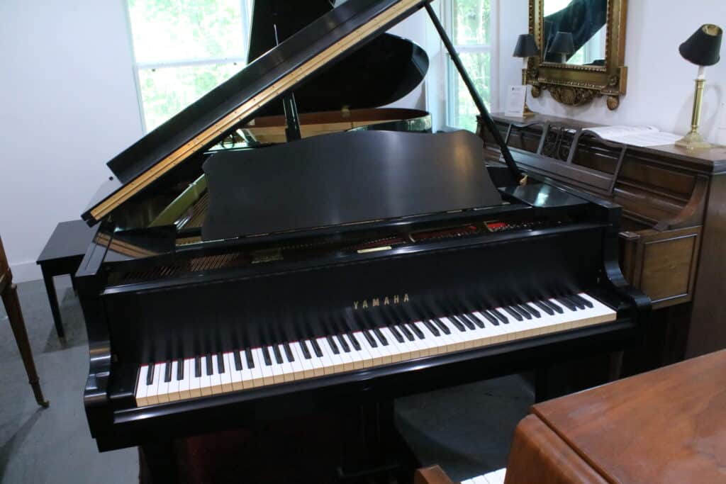 Yamaha G2 grand piano